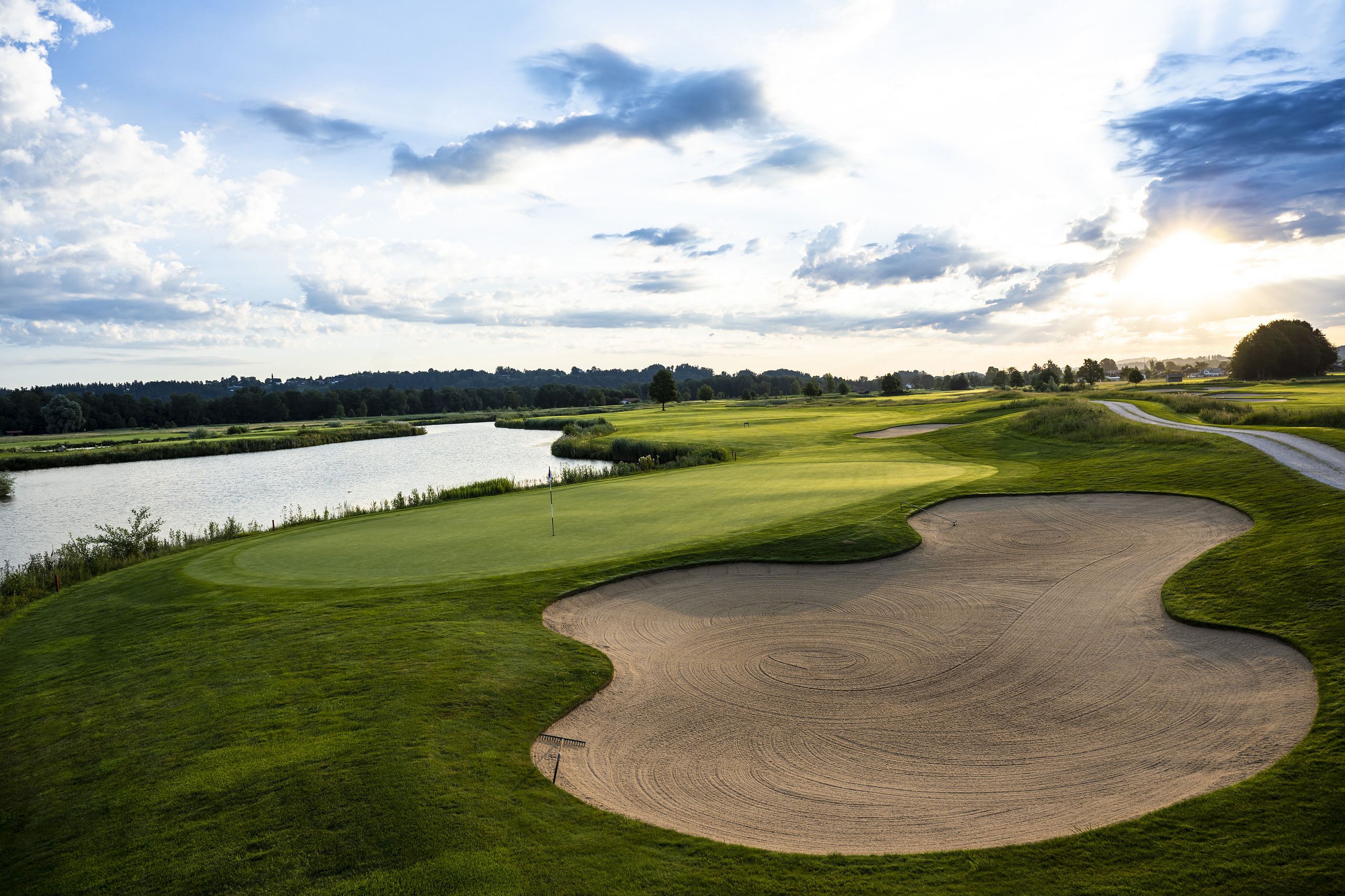 golfplatz-resort-das-achental-blick-in-die-chiemgauer-berge-chiemsee-chiemgau-grassau-3